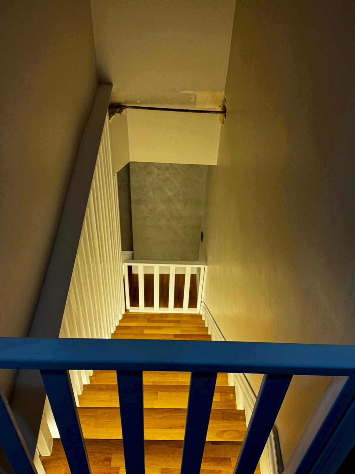 maltepe-ahsap-merdiven-modelleri