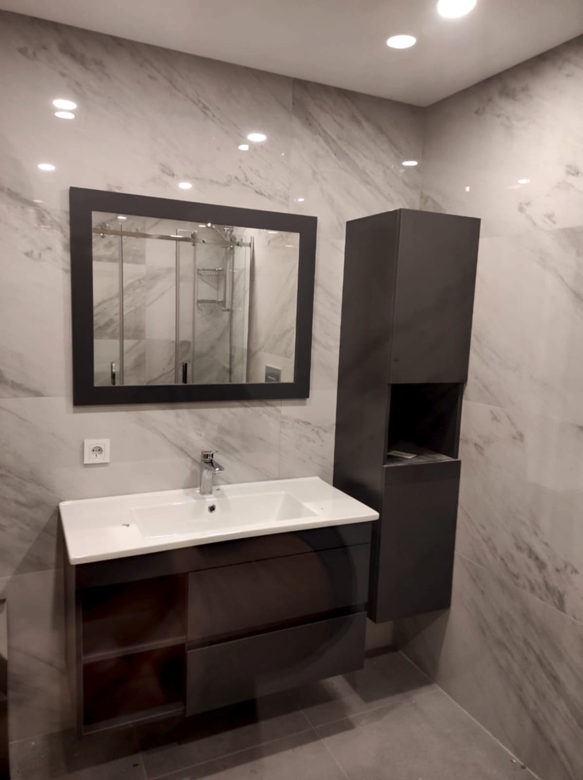 umraniye-banyo-dolabi